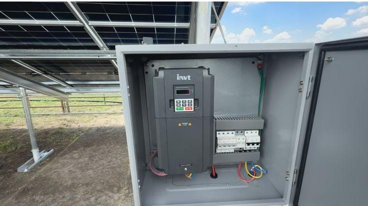 INVT solar pump VSD in an enclosure beneath a ground-mounted array in Wolwehoek